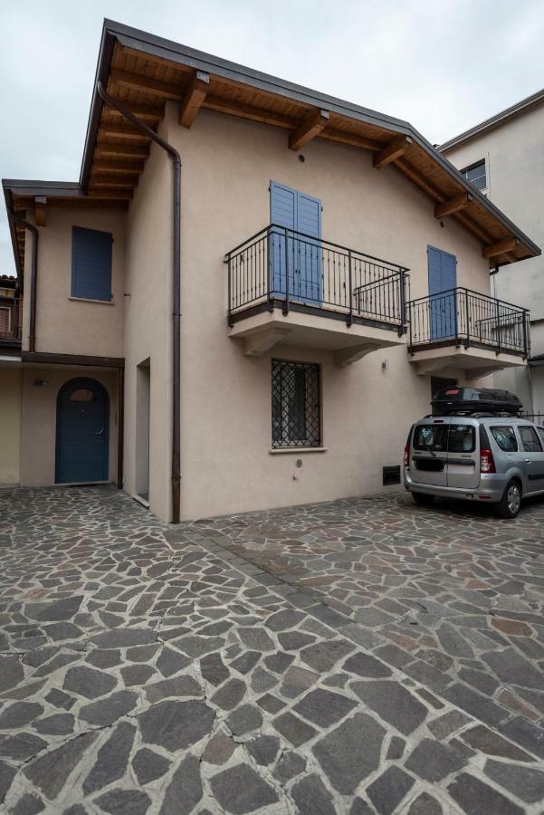 Casa Mari Fronte Lago Salo Exterior photo